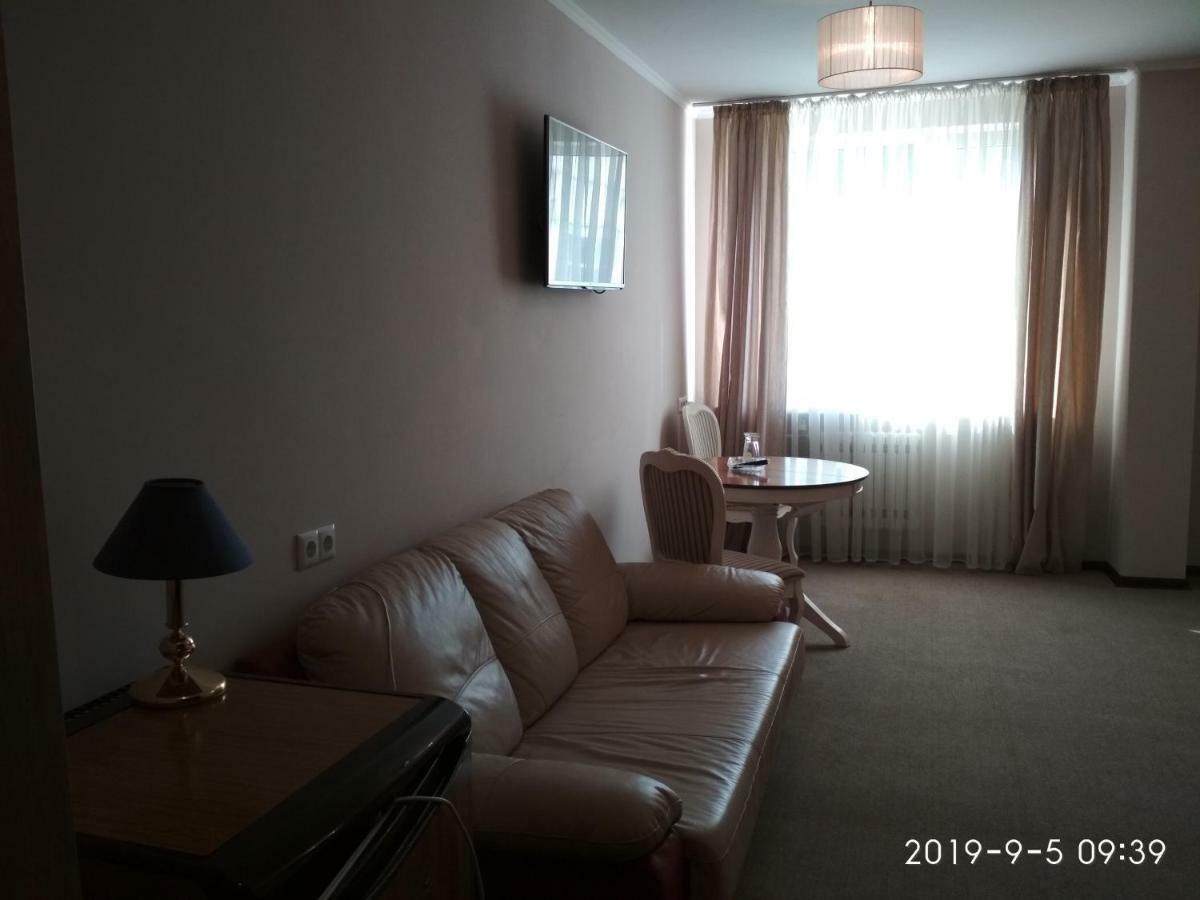 Hotel Olgas 格卢博科耶 外观 照片
